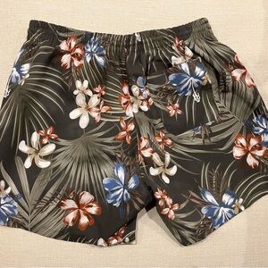 Boss Tropical Floral Swim Trunks size Medium